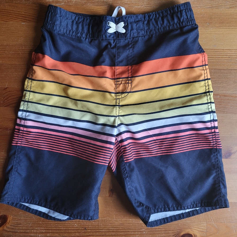 🎁 Free With Any Purchase - OLD NAVY boy's bathing suit